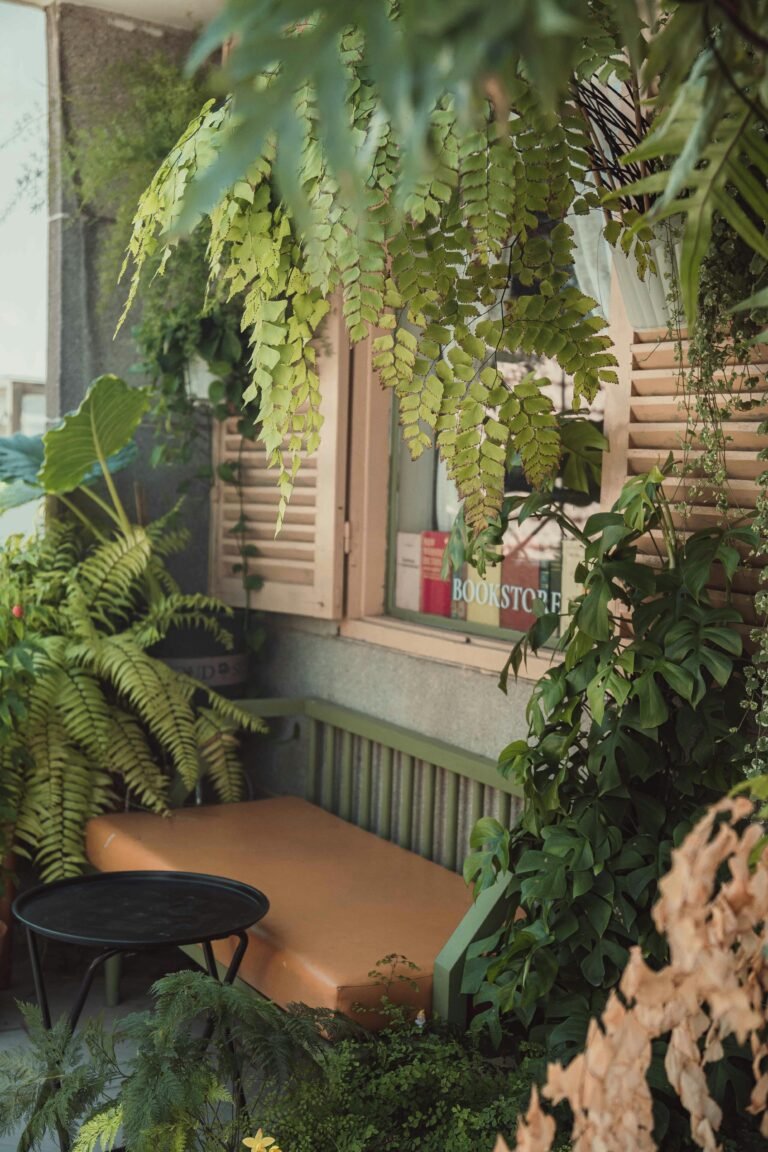 Jardins Internos: Como Criar um Oásis no seu Apartamento
